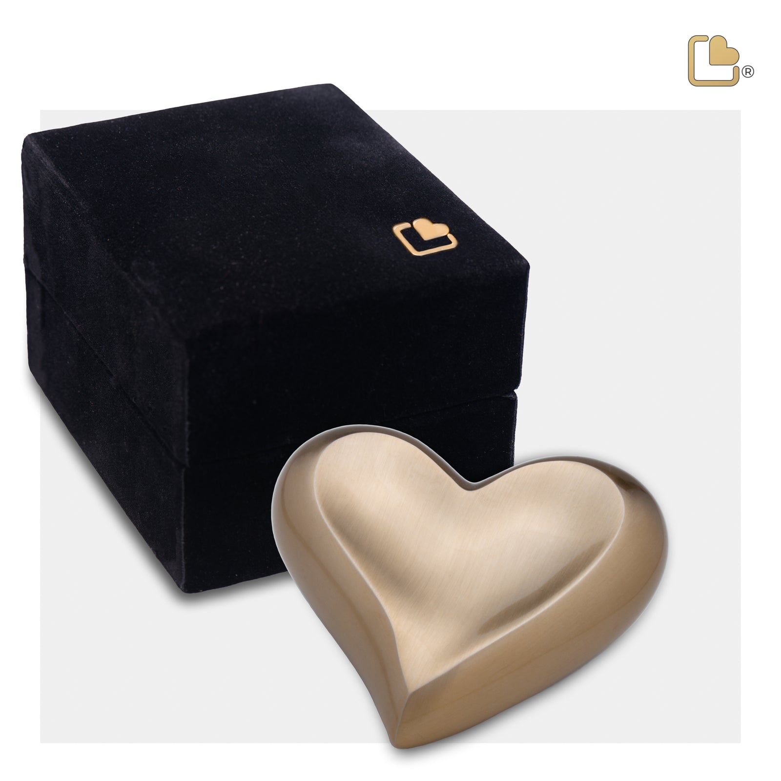K616 Heart Keepsake Urn Bru Gold