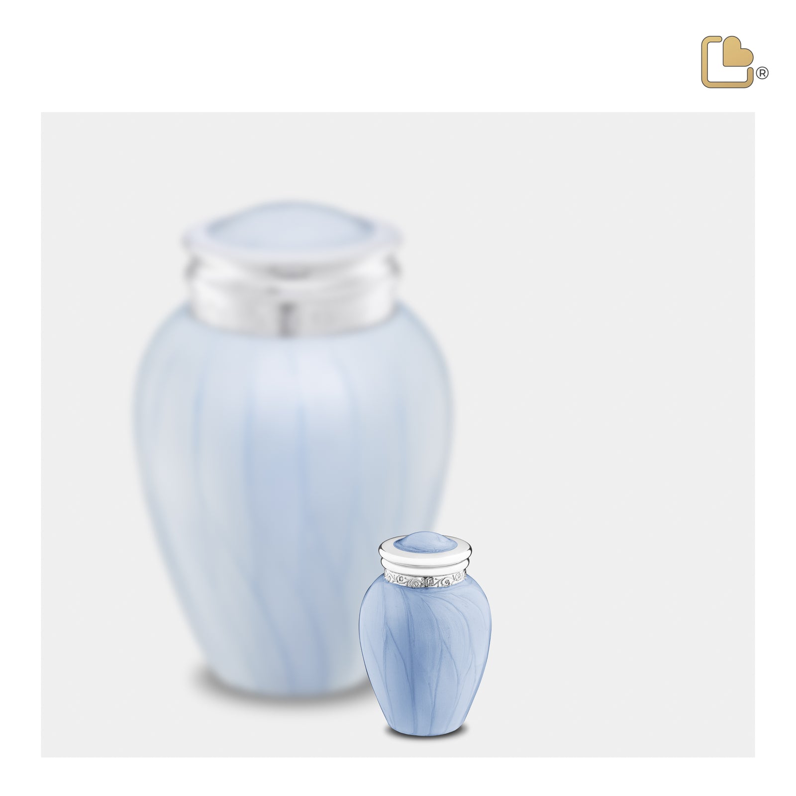 K668 Blessing Keepsake Urn Pearl Blue & Pol Silver