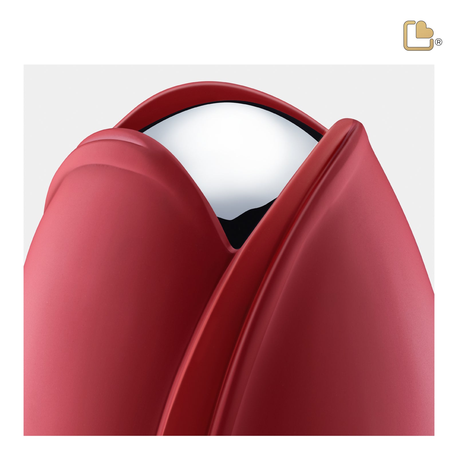 M1052 Tulip Medium Urn Red & Pol Silver