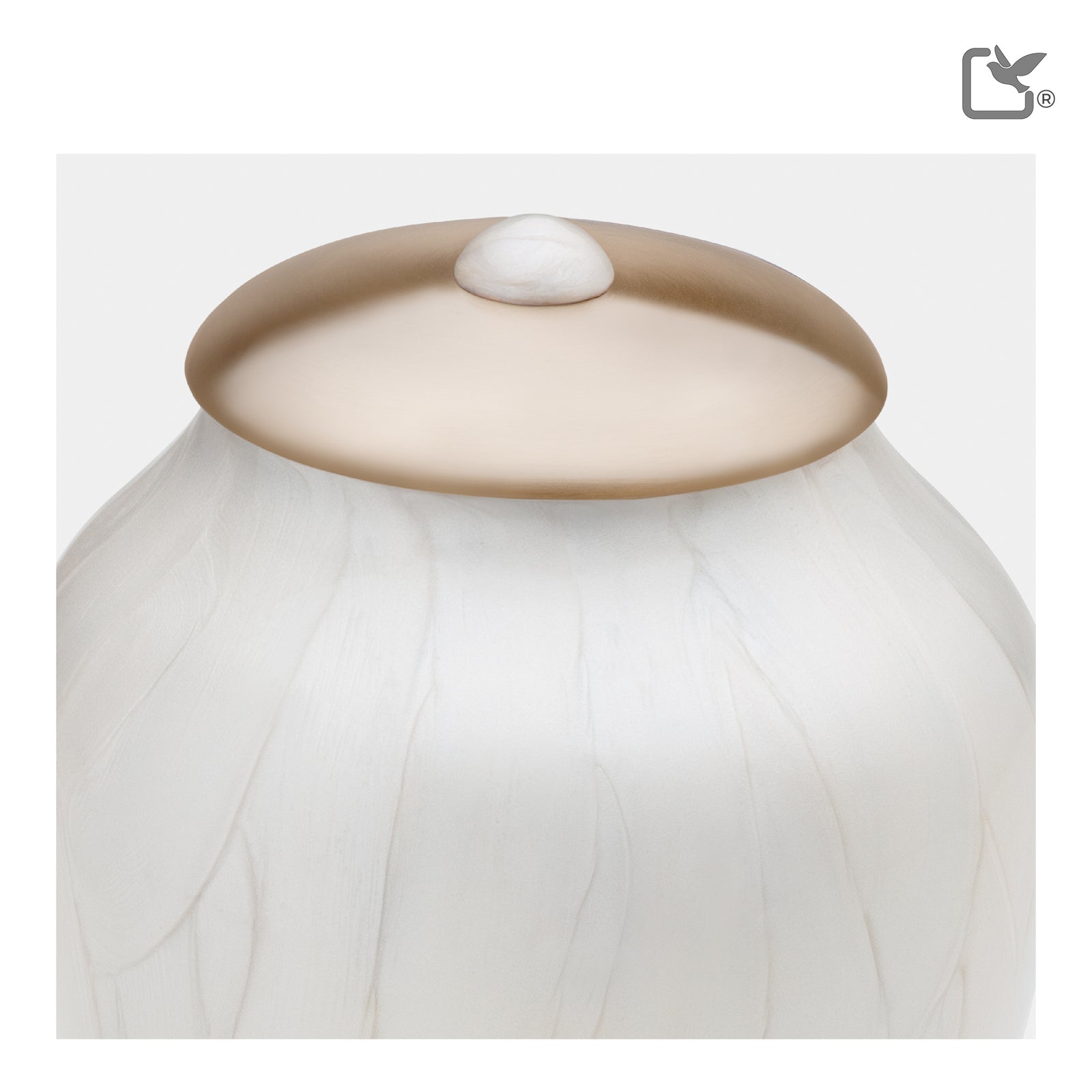 M522 Simplicity Medium Urn Pearl White & Bru Gold