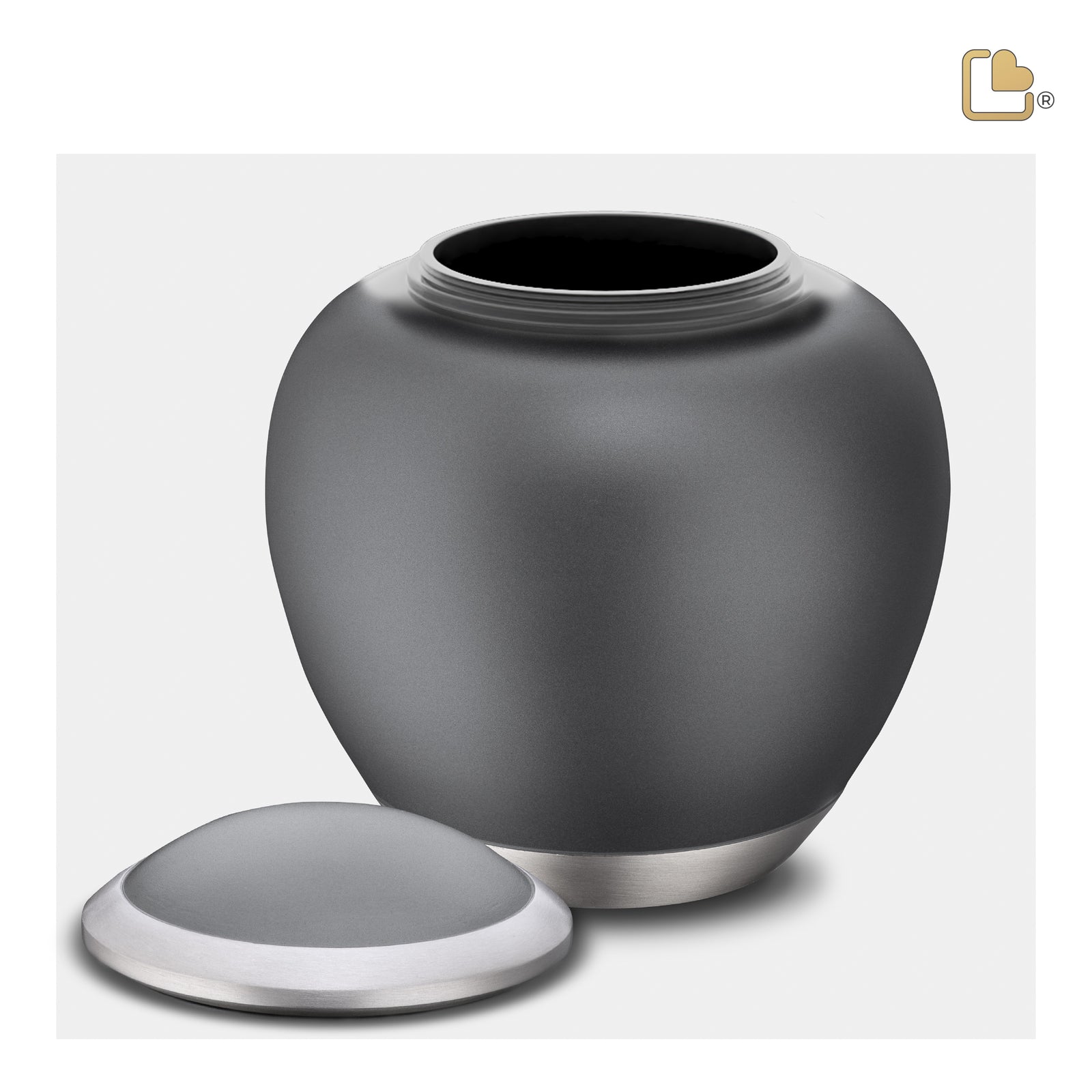 P560M Shadow Medium Pet Urn French Grey & Bru Pewter
