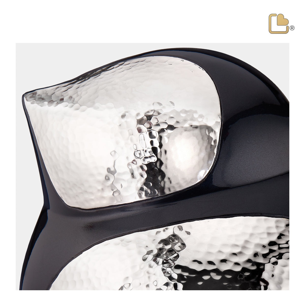 A560   SoulBird Male Standard Adult Urn Midnight & Hmd Silver