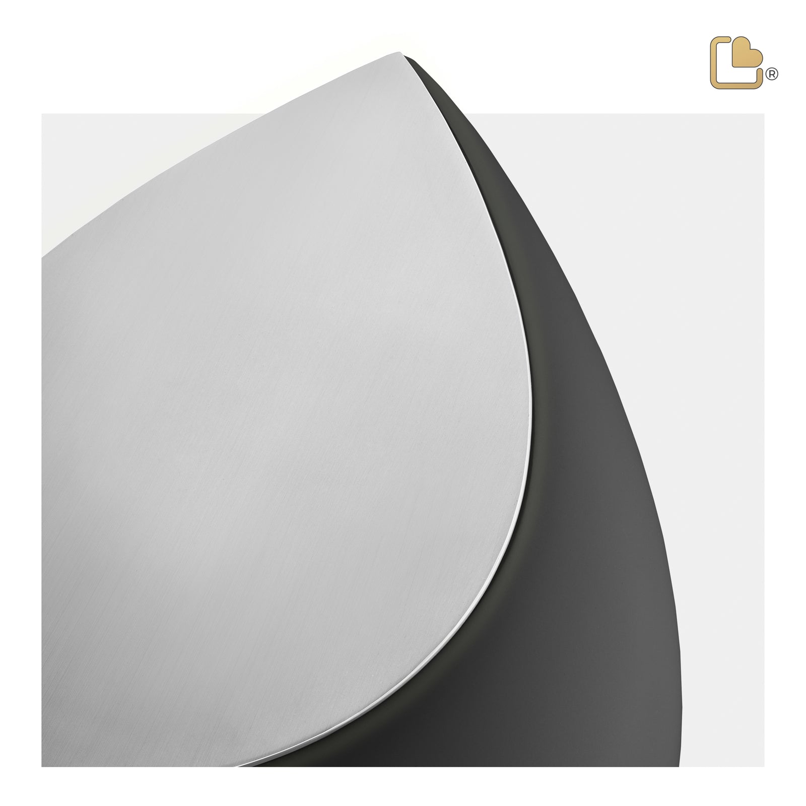 A583   Drop Standard Adult Urn Black & Bru Pewter