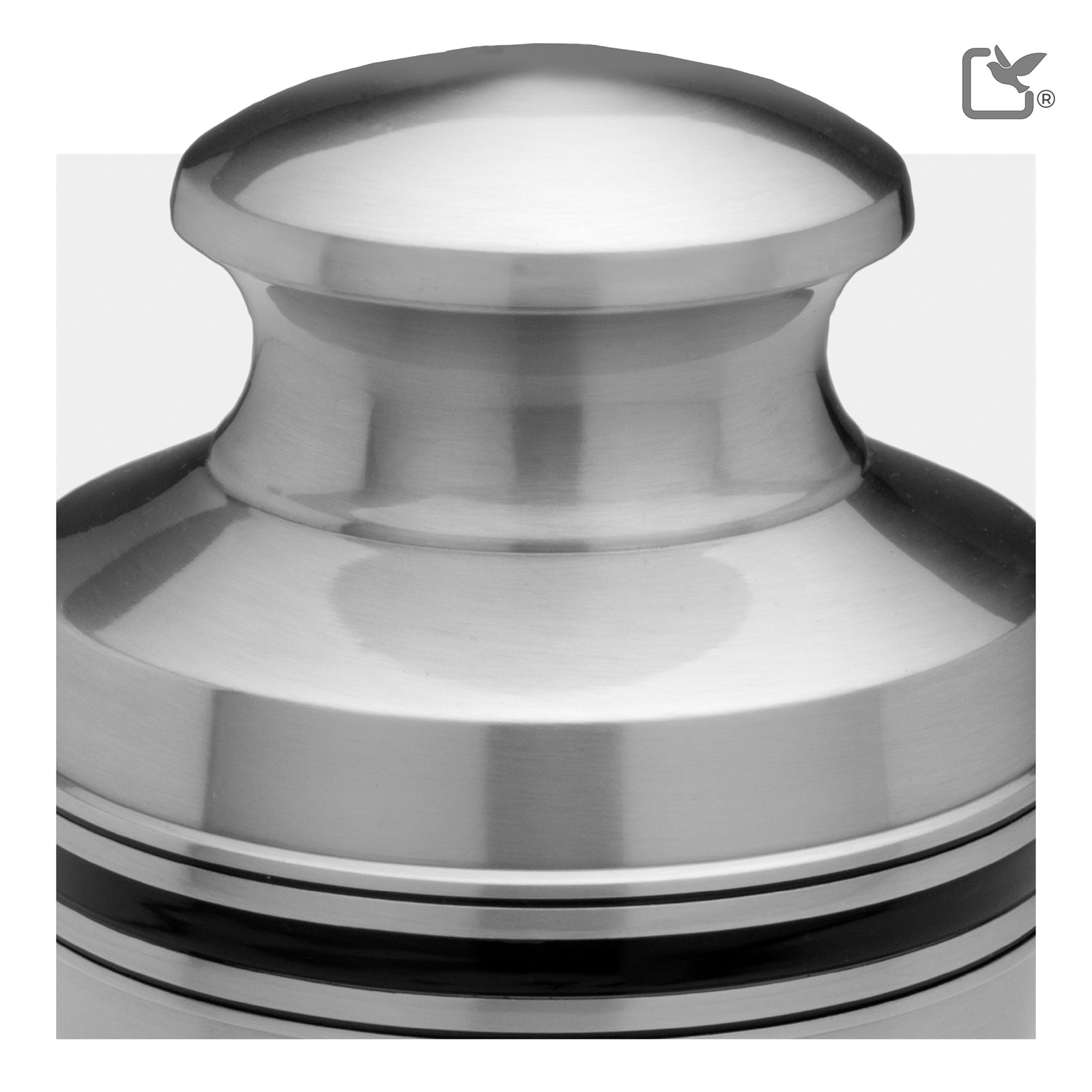 A800   Classic Vienna Standard Adult Urn Bru Pewter