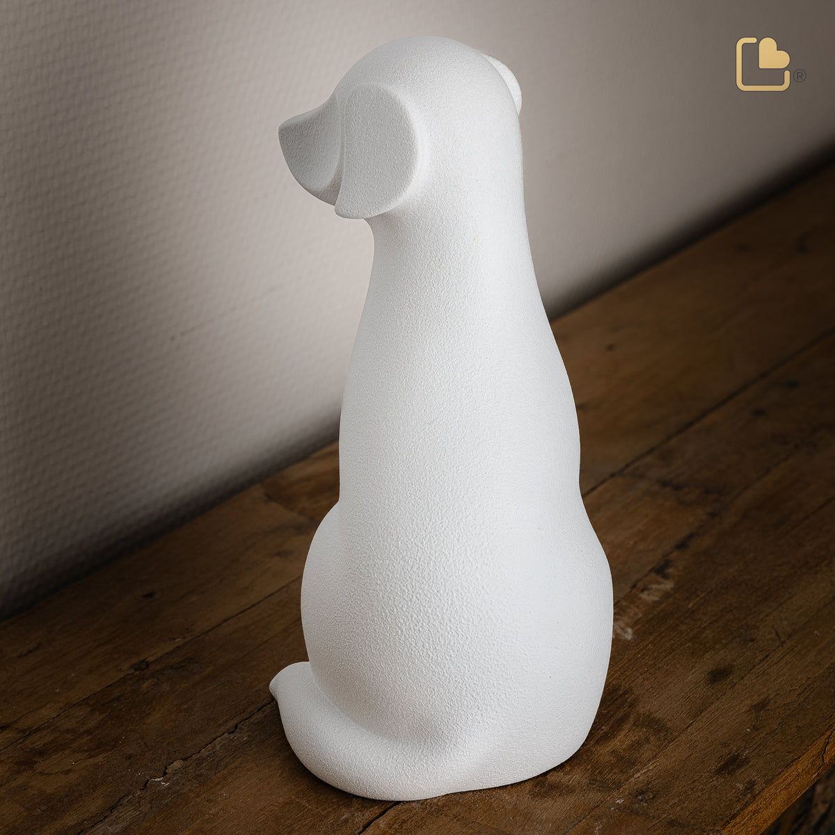 CP190   Dog Pet Urn Mist