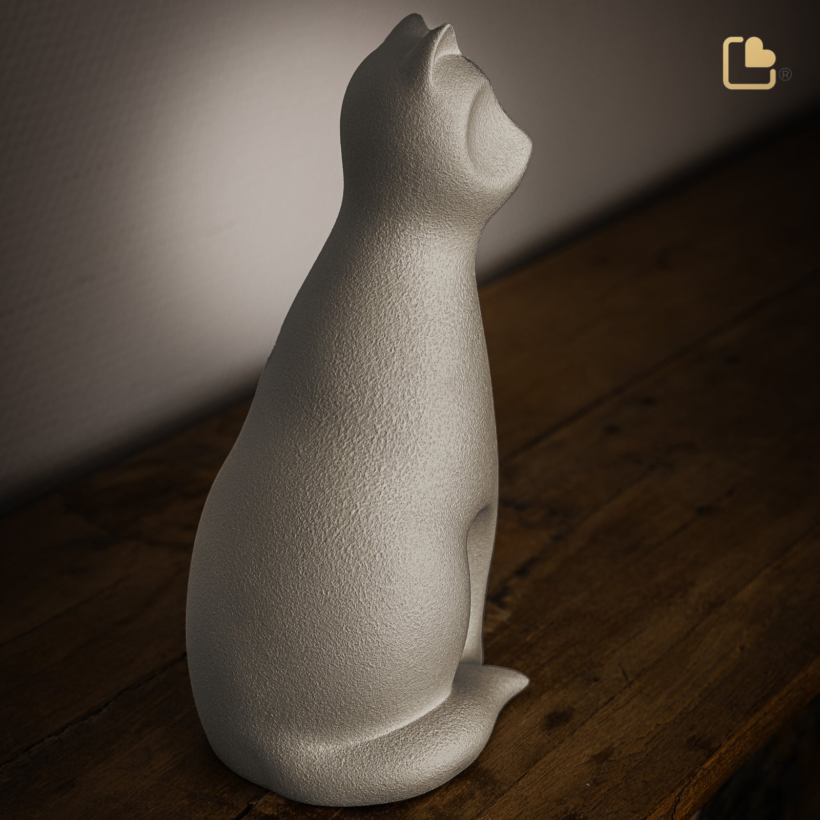 CP212  Cat Pet Urn Sand