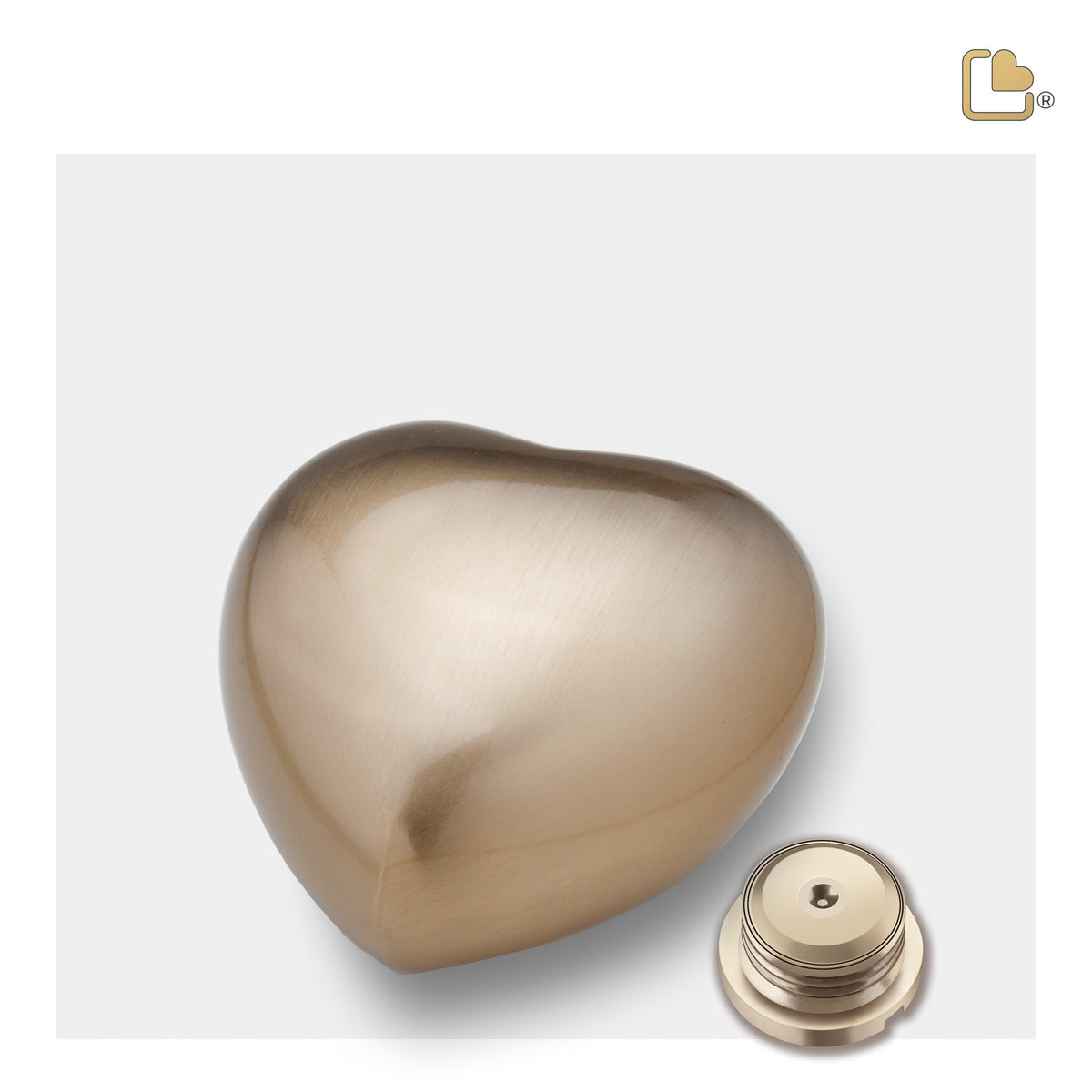 H676   Heart Keepsake Urn Bru Gold