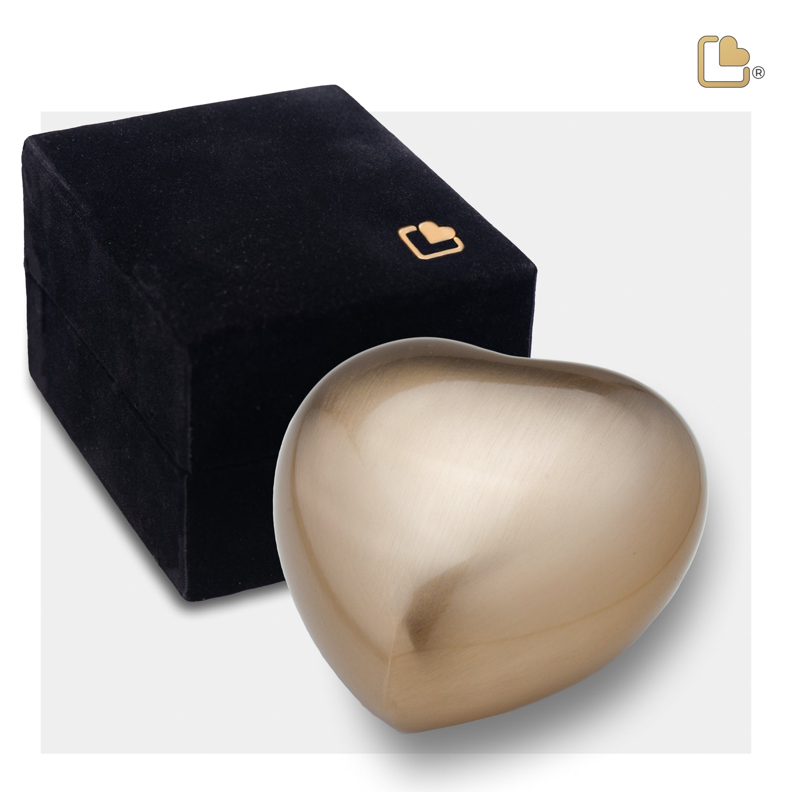 H676   Heart Keepsake Urn Bru Gold