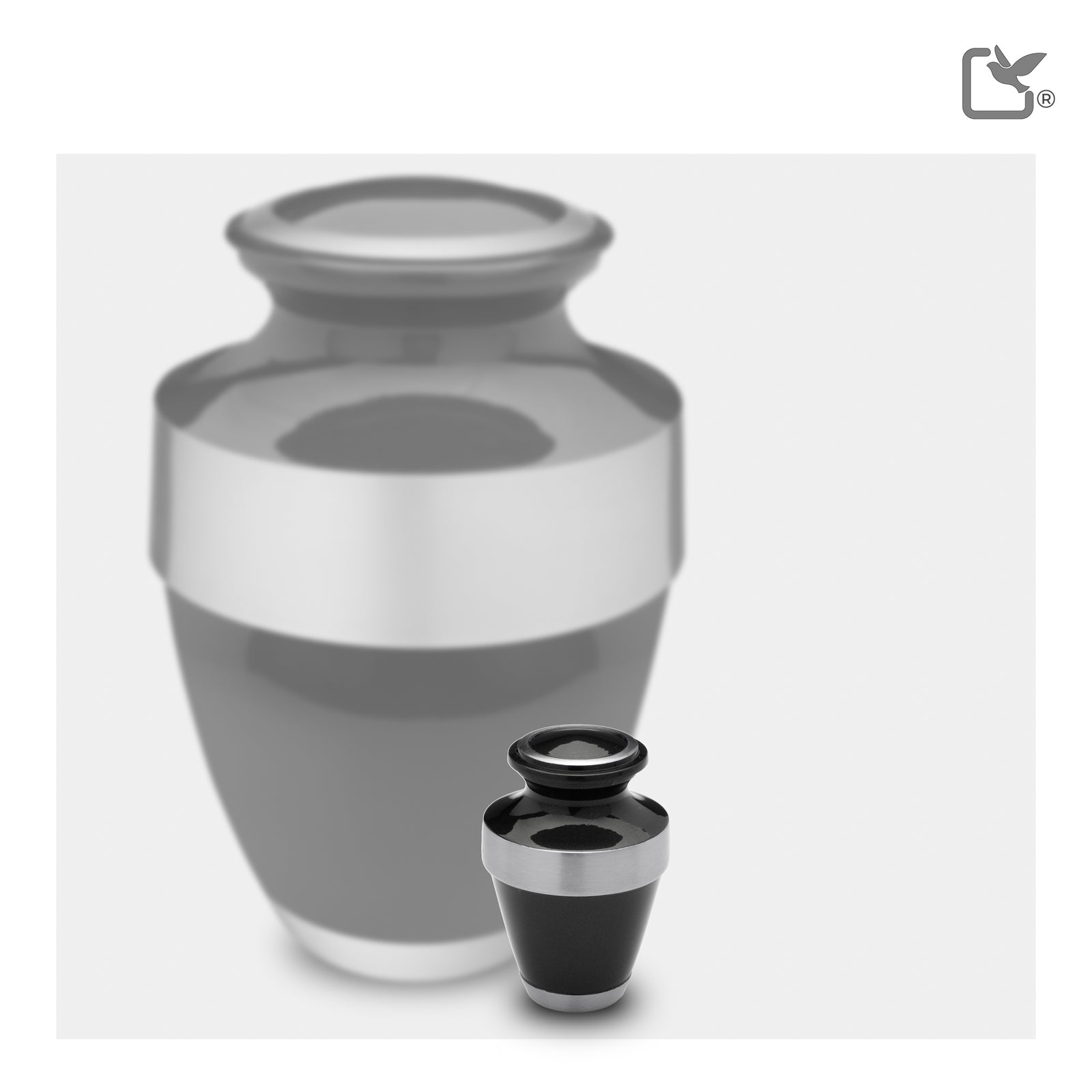 K261   Espana Keepsake Urn Midnight & Bru Pewter