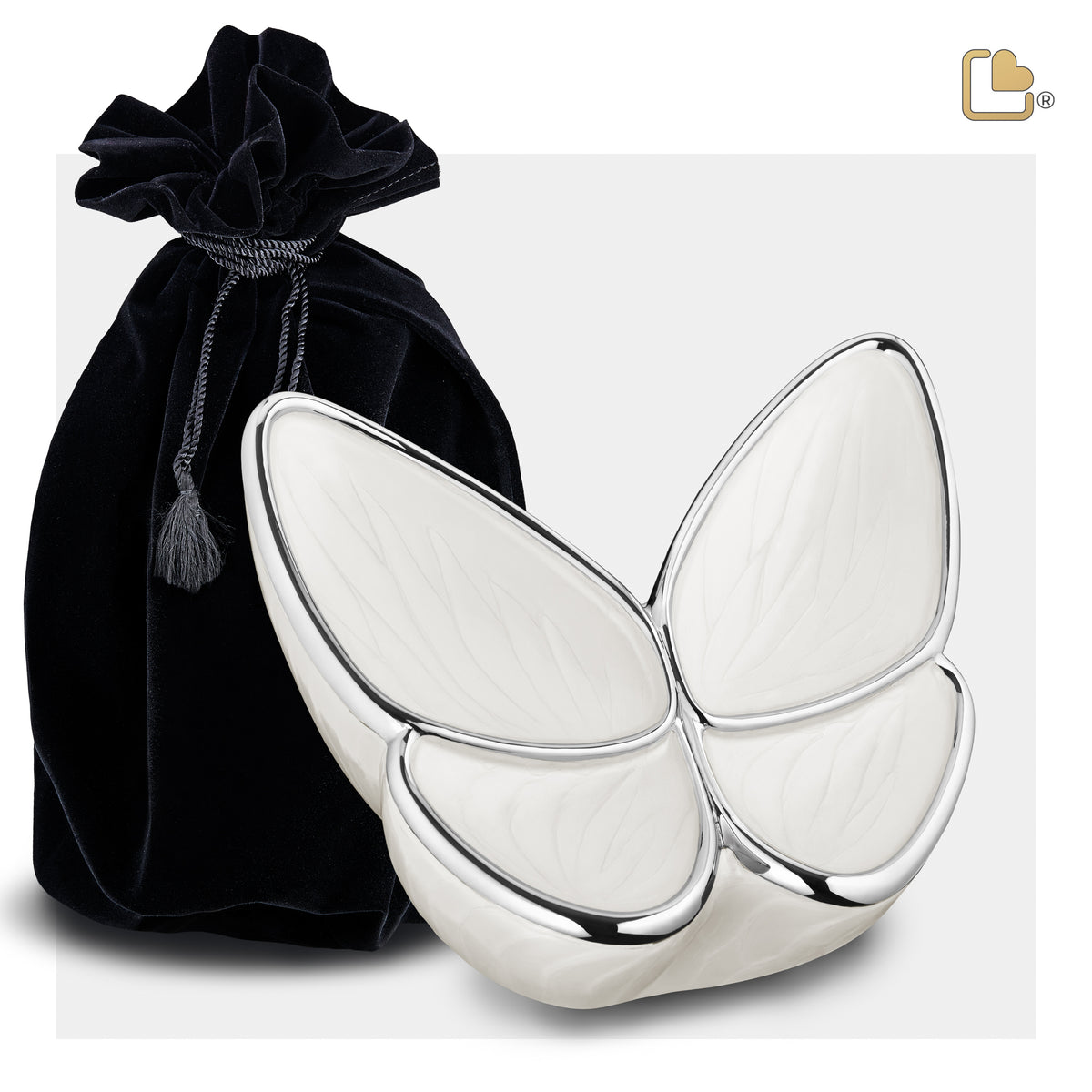 M1042   Wings of Hope Medium Urn Pearl White & Pol Silver