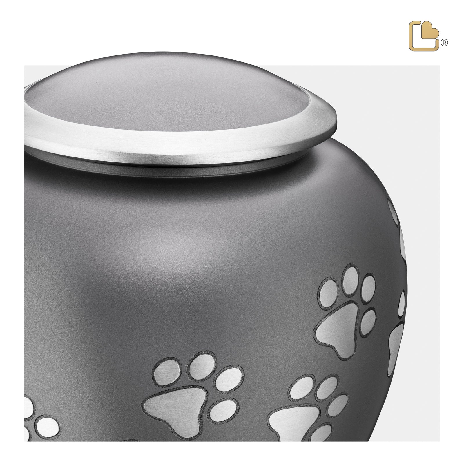 P550M   Shadow Medium Pawprint Pet Urn French Grey & Bru Pewter